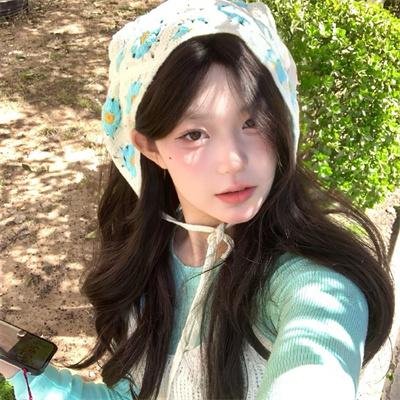 腰间持枪